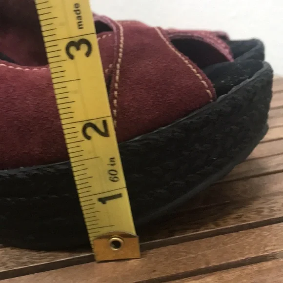 Womens Size 9 Sbicca Priscilla Suede Wedge Sandals - Picture 6 of 9